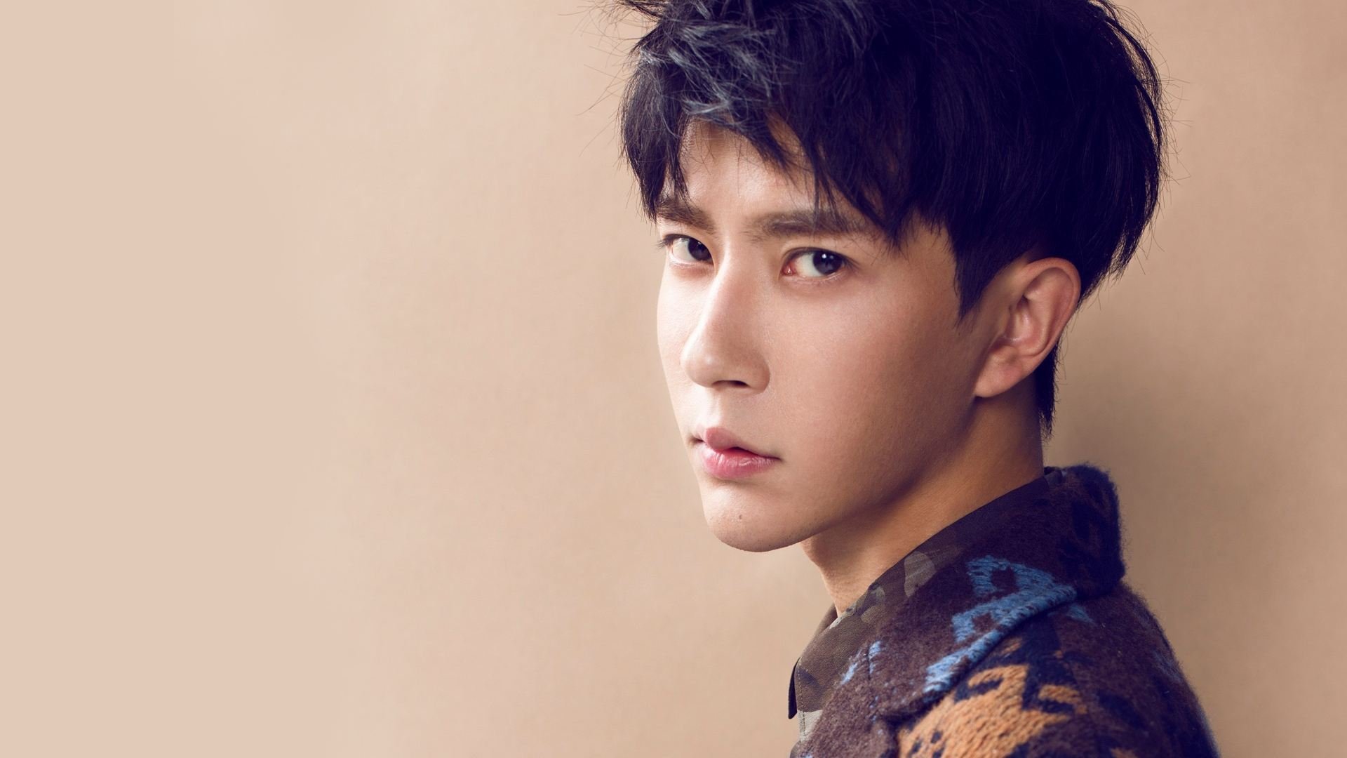 东方绿茵的古典乐章，费城之舞的现代独奏—篮球世界的双重变奏